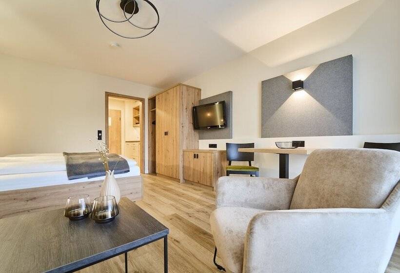 هتل Das Appartmenthaus Silvia