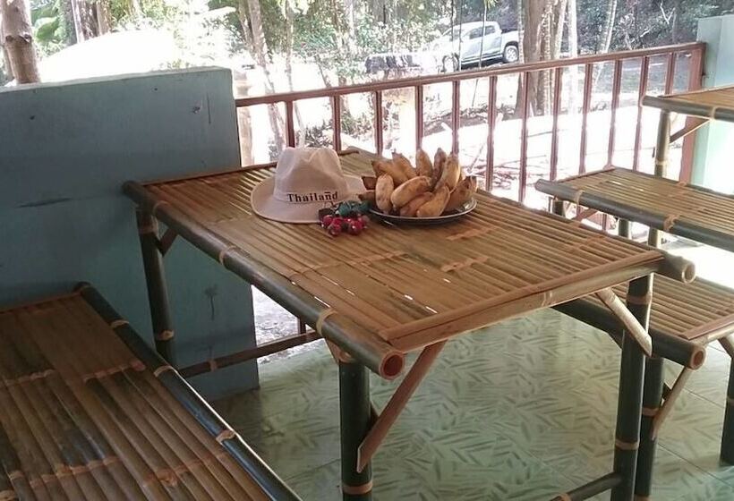 בית מלון כפרי Farmstay At Pha Ma Chiangrai