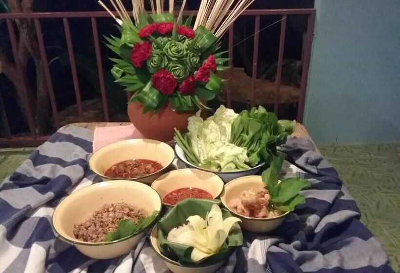 בית מלון כפרי Farmstay At Pha Ma Chiangrai