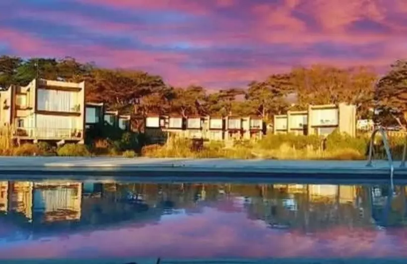 Hotelli Lodge Del Mar