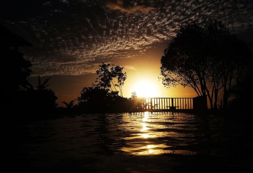 فندق Punta Duarte Garden Inn