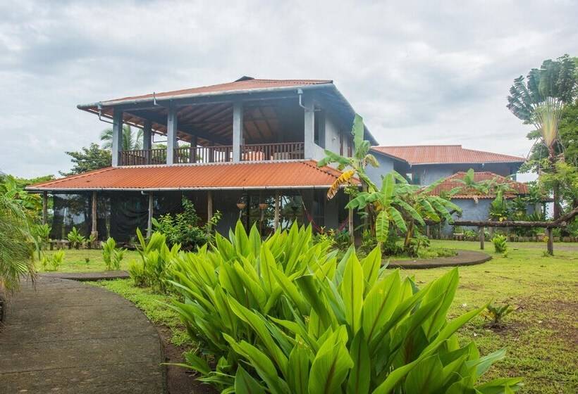 فندق Punta Duarte Garden Inn