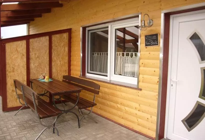 Hotelli Vierjahreszeiten Appartments