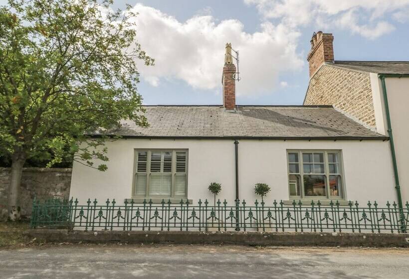 Londesborough Cottage