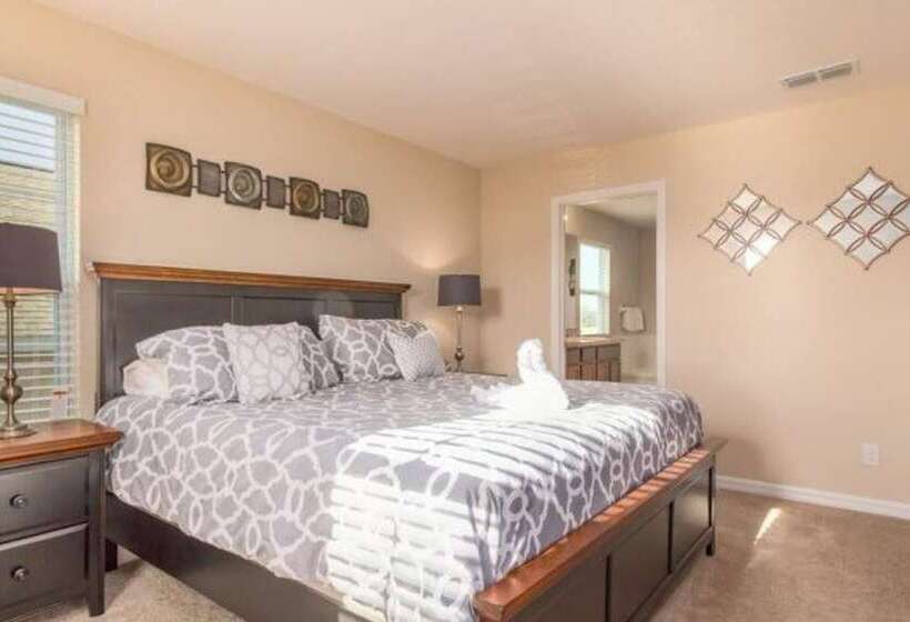 Marbella South Lovely 5bd/3.5ba Ph #5ms040