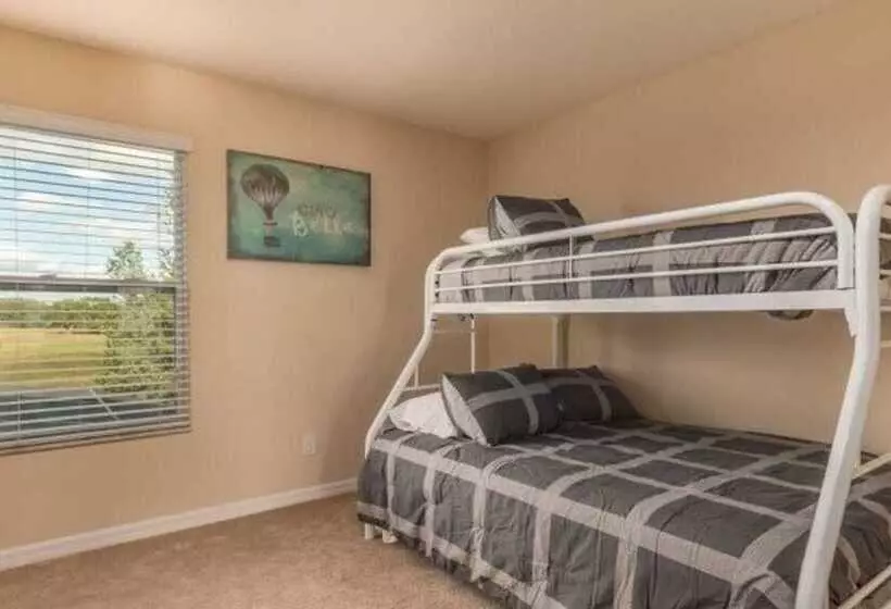 Marbella South   Lovely 5bd/3.5ba Ph #5ms040