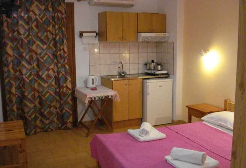 پانسیون Ethra