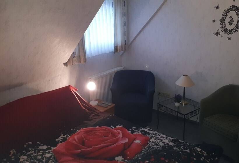 ペンション Gasthaus Ederwellen Am Ederhöhenweg