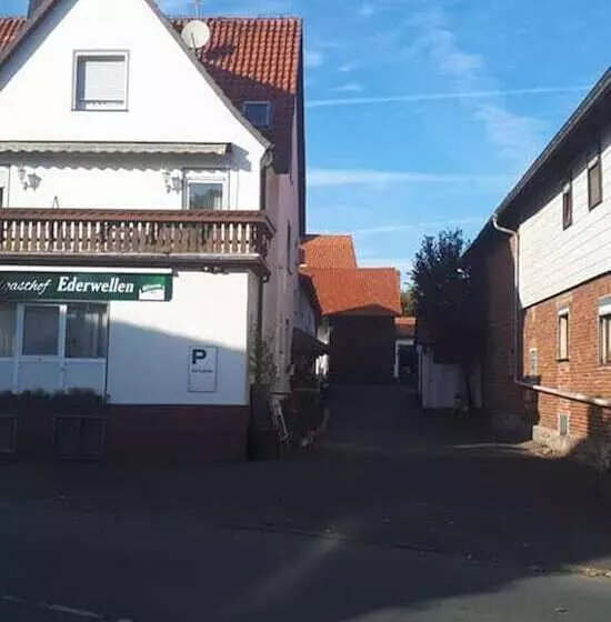 Majatalo Gasthaus Ederwellen Am Ederhöhenweg