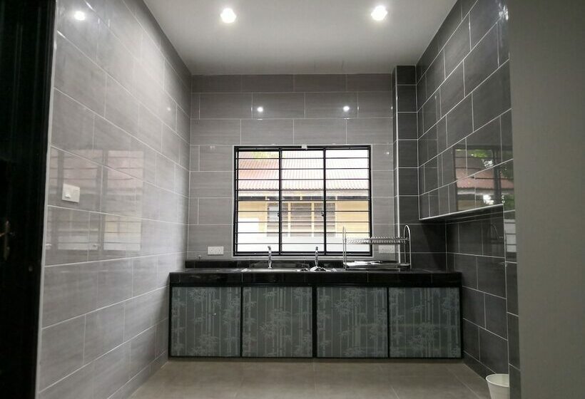 ペンション Re Roomy Stay