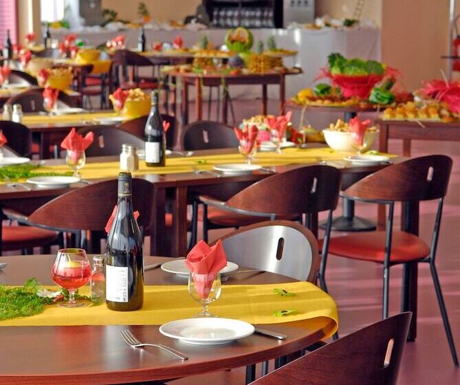 渡假胜地  Village Vacances La Prade Haute