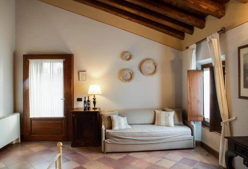 Antico Casale L'impostino