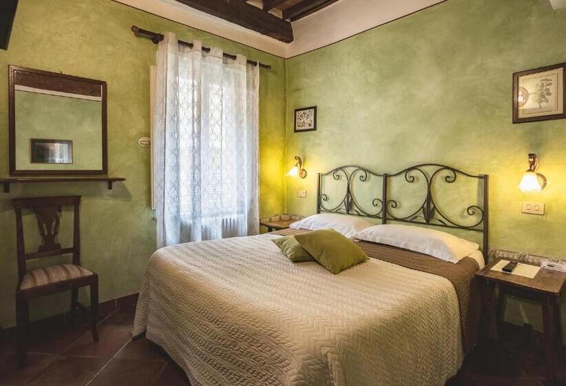 مبيت وإفطار Meublè Evoè