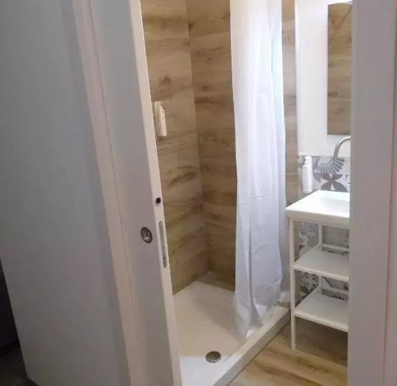 هتل Affittacamere Iris