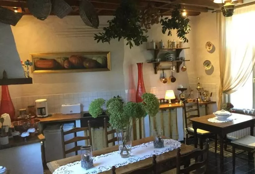 Отель B&b Auberge De Klasse