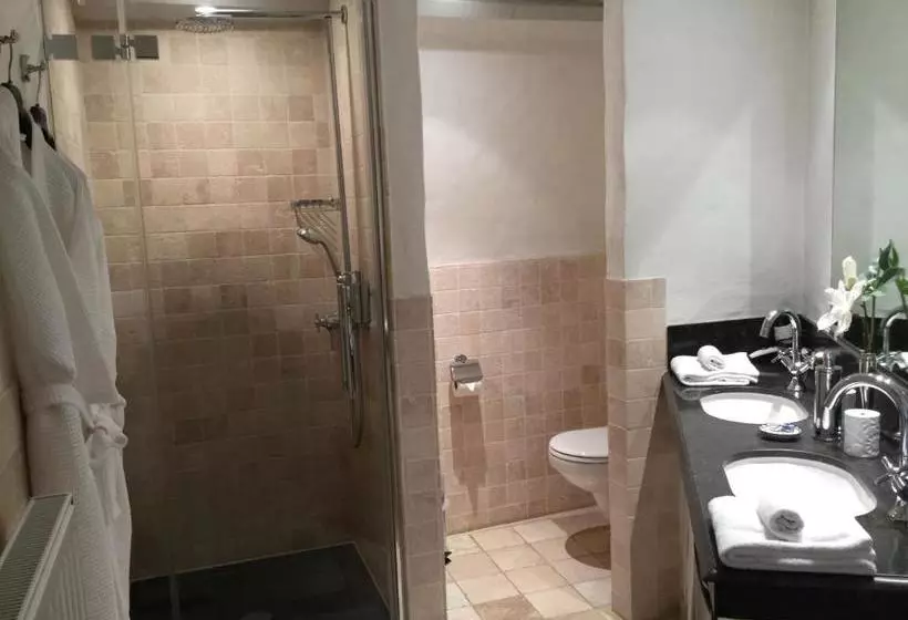 Отель B&b Auberge De Klasse