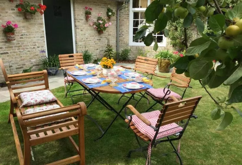 Отель B&b Auberge De Klasse