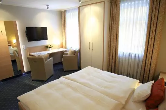 Отель Behringer