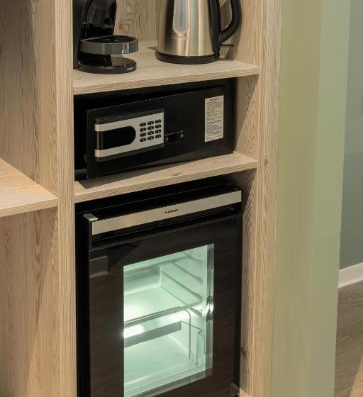 هتل Center Parcs De Vossemeren