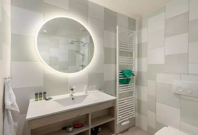 هتل Center Parcs De Vossemeren