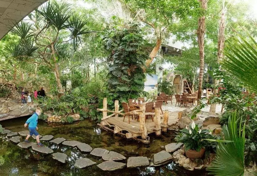 هتل Center Parcs De Vossemeren