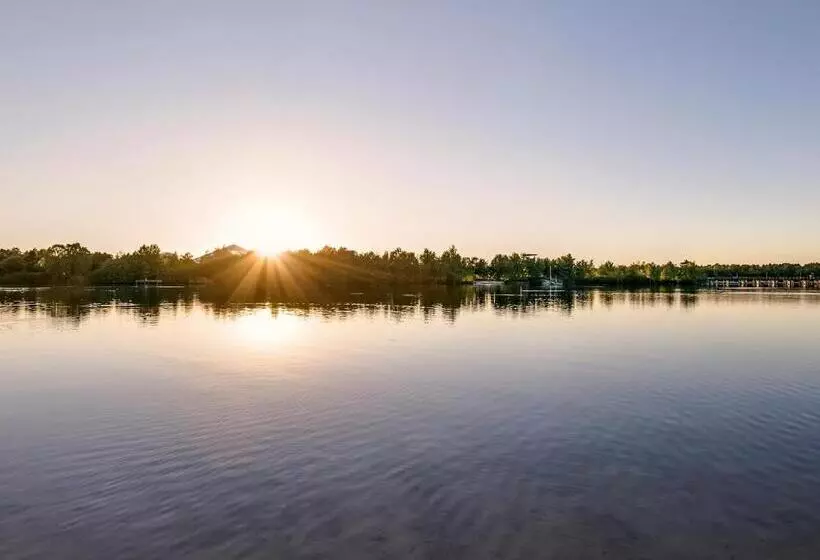 هتل Center Parcs De Vossemeren