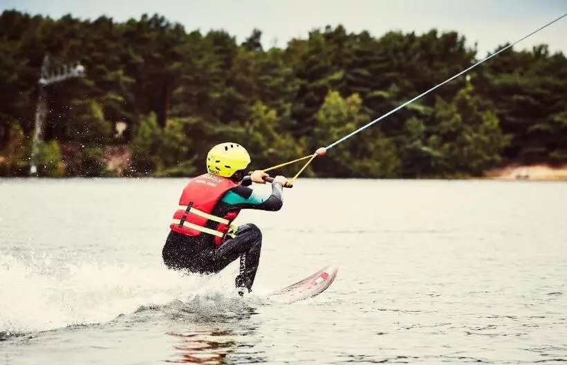 هتل Center Parcs De Vossemeren