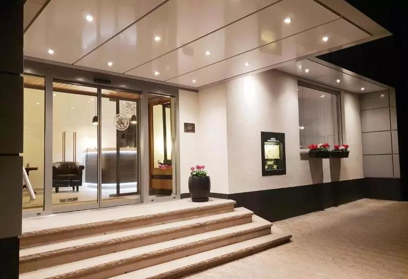 Отель Hessischer Hof