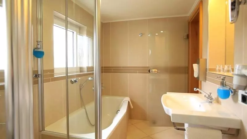 Отель Hessischer Hof