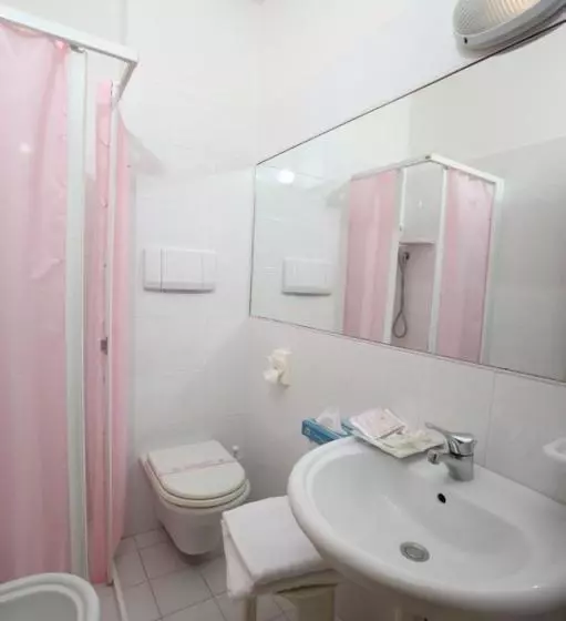 Отель Hollywood