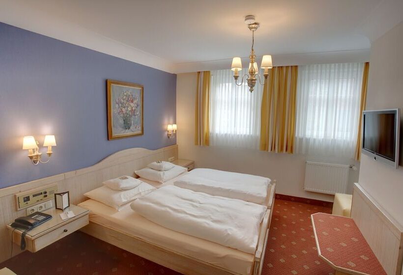 فندق Landwehr Bräu