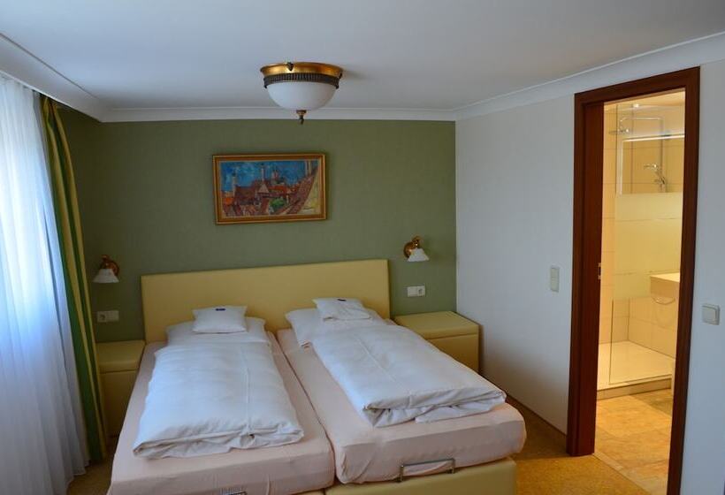 فندق Landwehr Bräu