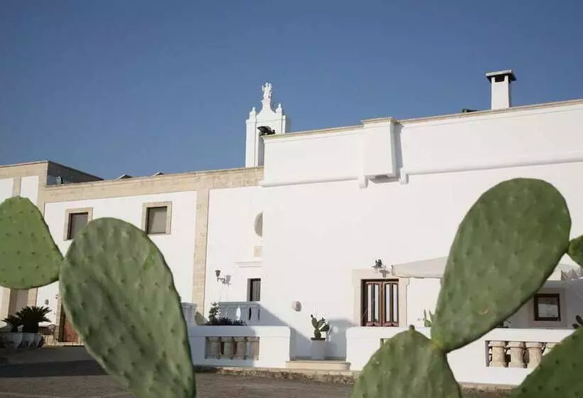 هتل Masseria San Martino
