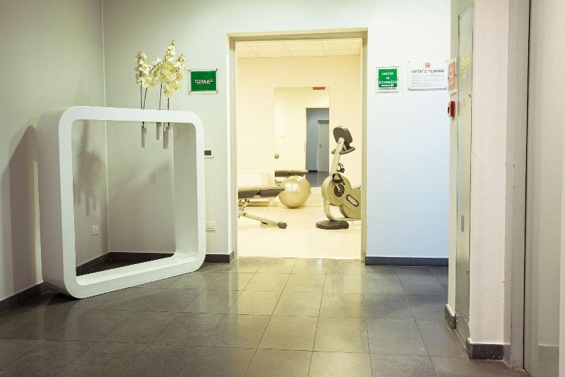 One Hotel & Restaurant