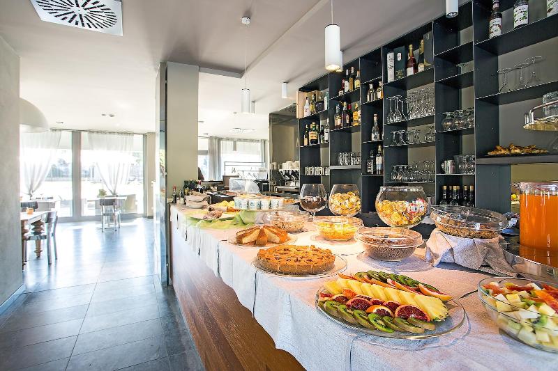 One Hotel & Restaurant