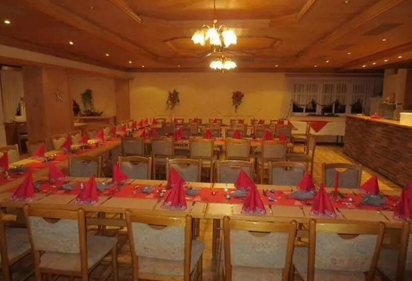 Отель Restaurant Johanneshof