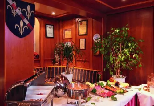 Hotel Restaurant Roter Hahn