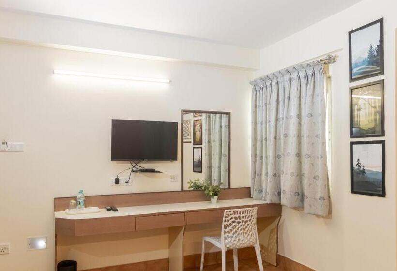 فندق Telehaus International