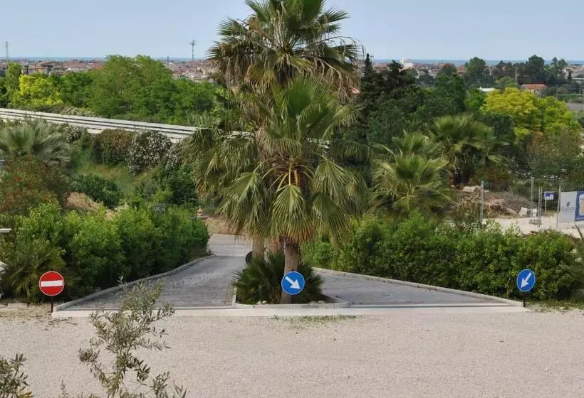 Отель Country House Vecchio Frantoio