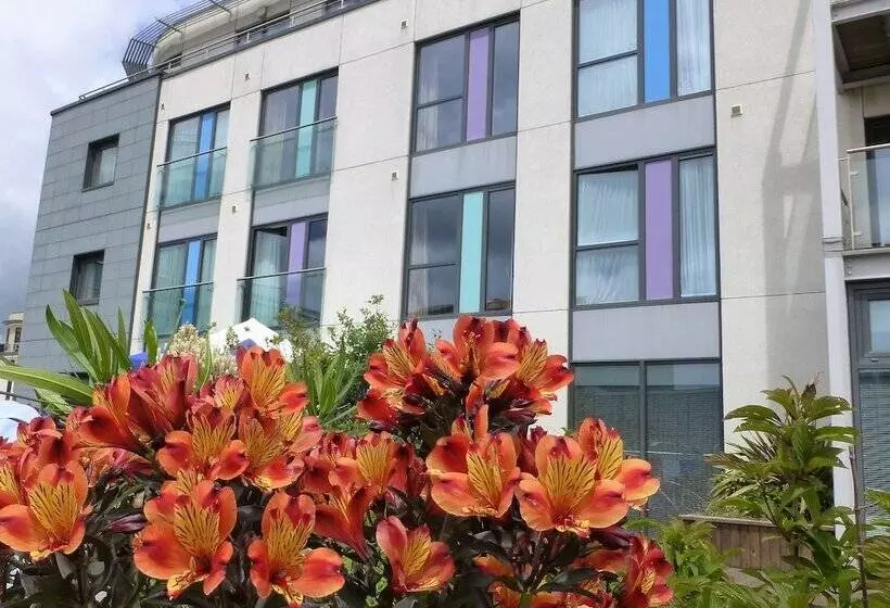 Liberty Wharf Apartments