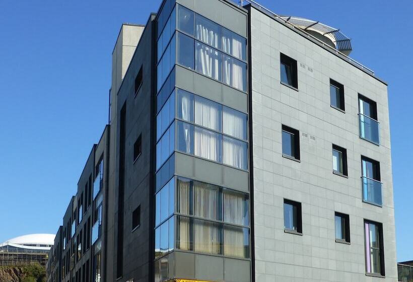 Liberty Wharf Apartments