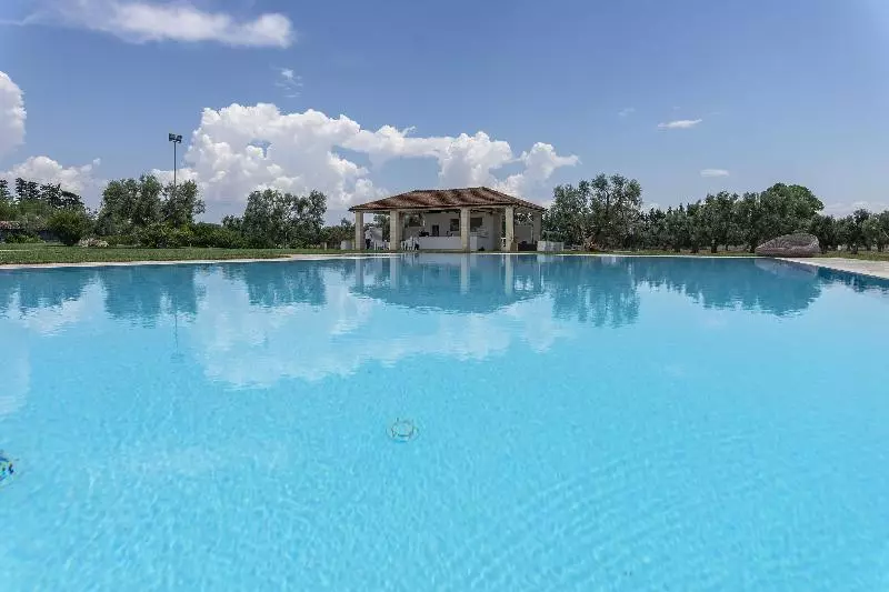 Masseria Corda Di Lana Hotel & Resort