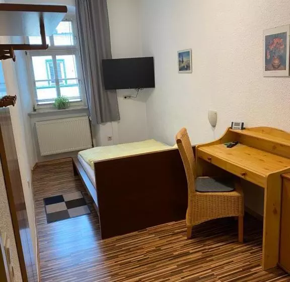 Pensão Gasthof Bräustübl