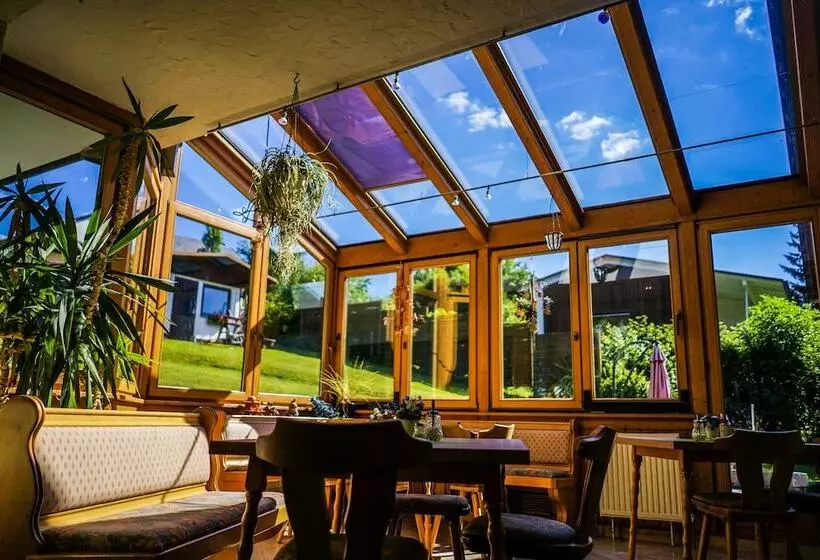 펜션 Gästehaus Riedl