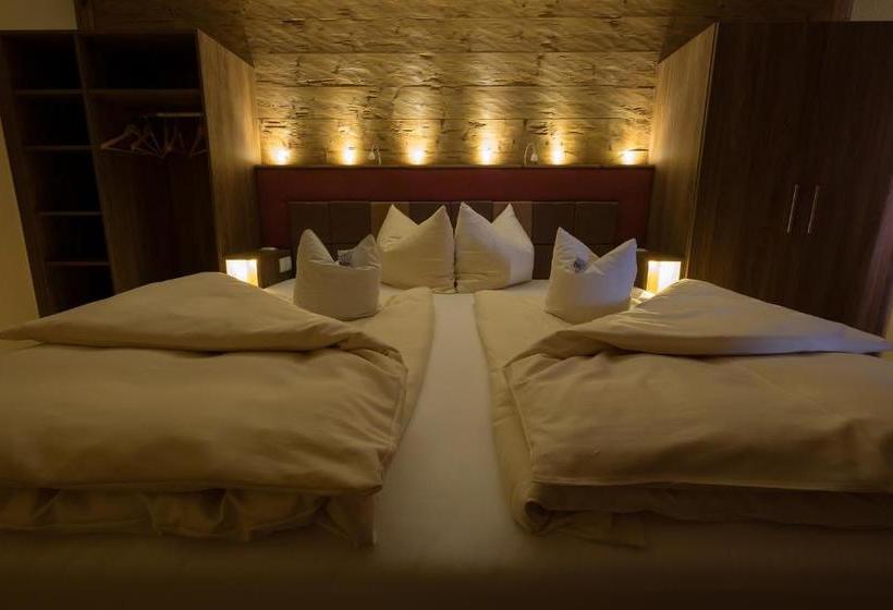 بنسيون Landgasthof Zum Lang