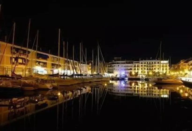 Residence Hotel Hungaria