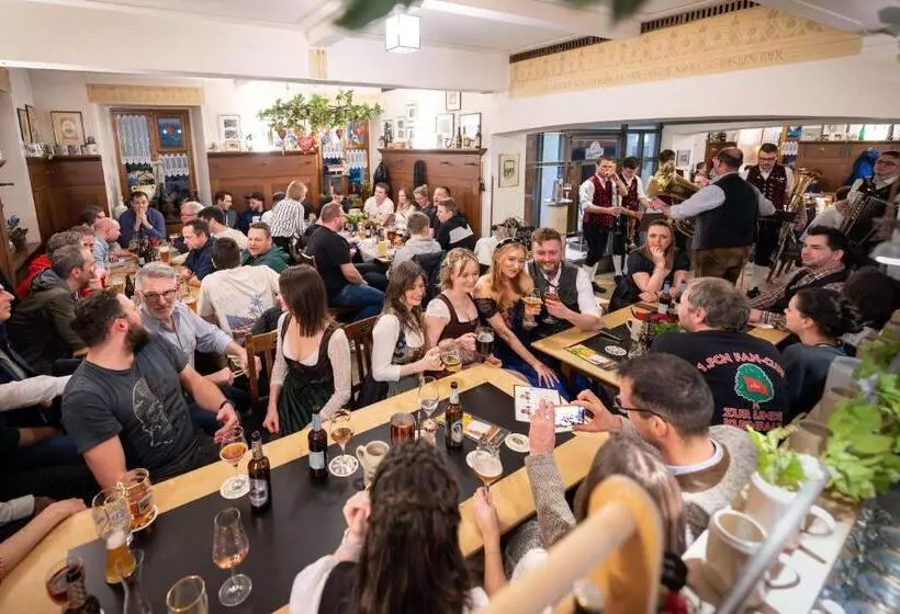 Sperber Bräu   3 Sterne Superior Hotel Mit Gasthof Und Eigener Brauerei   Kein Ruhetag