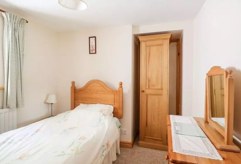Bramble Cottage