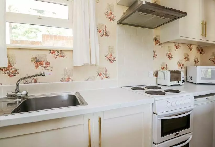 Bramble Cottage