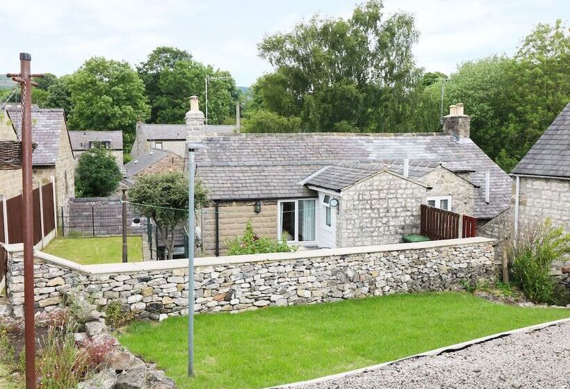 Gritstone Cottage